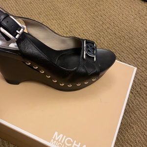 MK shoes